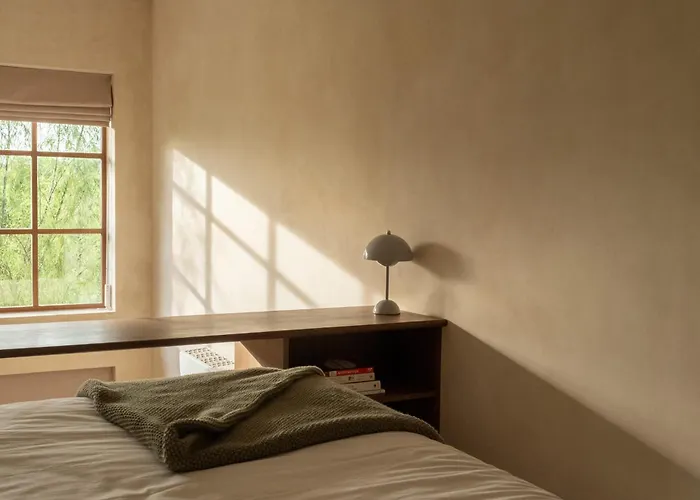 Calista Satu Tasteful 1 Bedroom Tucked In Peaceful Hills Of *