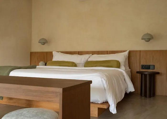 Calista Satu Tasteful 1 Bedroom Tucked In Peaceful Hills Of ウルワツ