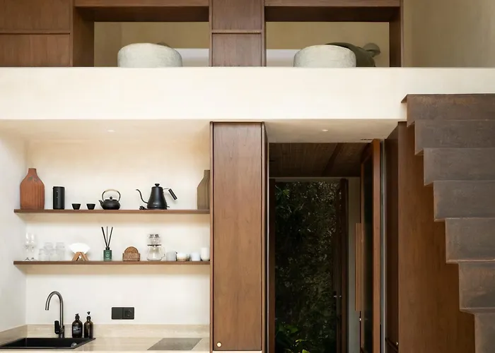 Calista Satu Tasteful 1 Bedroom Tucked In Peaceful Hills Of